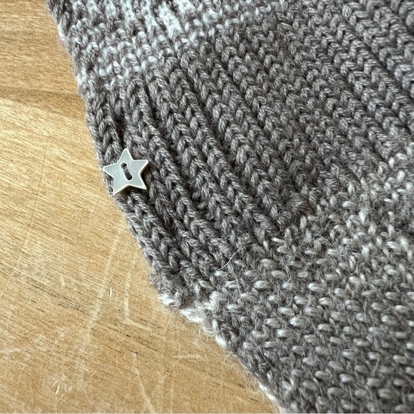 LORENA ANTONIAZZI WOOL BLD SCARF STARS GRAY ORANGE WARM COZY VERSATILE DESIGNER - Picture 9 of 9